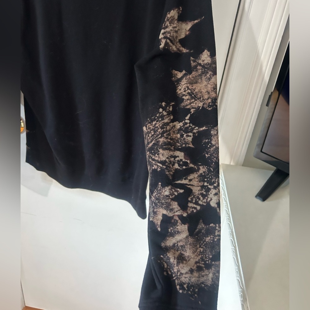 Bleached Leaf Sweater - Made At Home! View 3